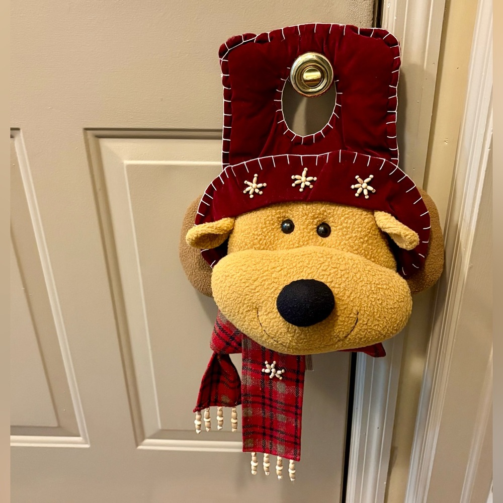 🫎🧣 Vintage Rustic Plaid Scarfed Moose Wine Tan Door Knob Hanger 🧣🫎